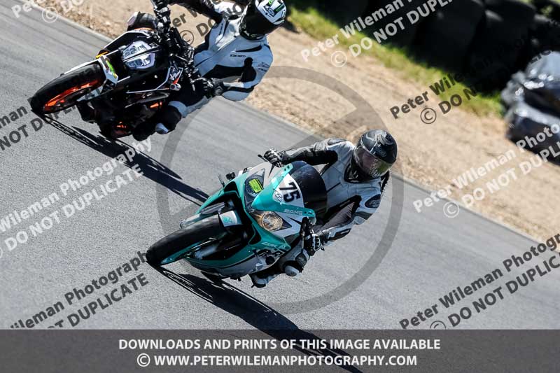 enduro digital images;event digital images;eventdigitalimages;lydden hill;lydden no limits trackday;lydden photographs;lydden trackday photographs;no limits trackdays;peter wileman photography;racing digital images;trackday digital images;trackday photos
